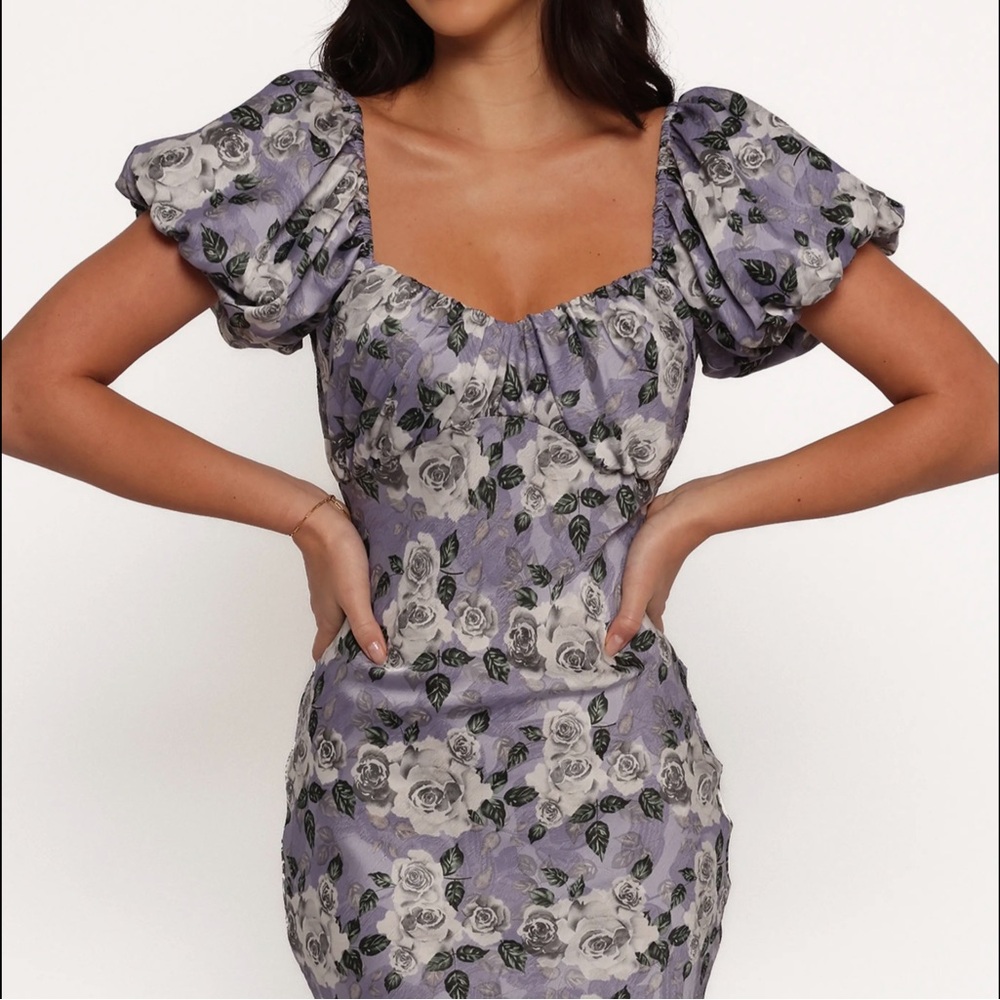 PETAL & PUP Marjorie Sweetheart Neck MIDI Dress Roses Floral Puff Sleeve Sz S - Picture 11 of 13